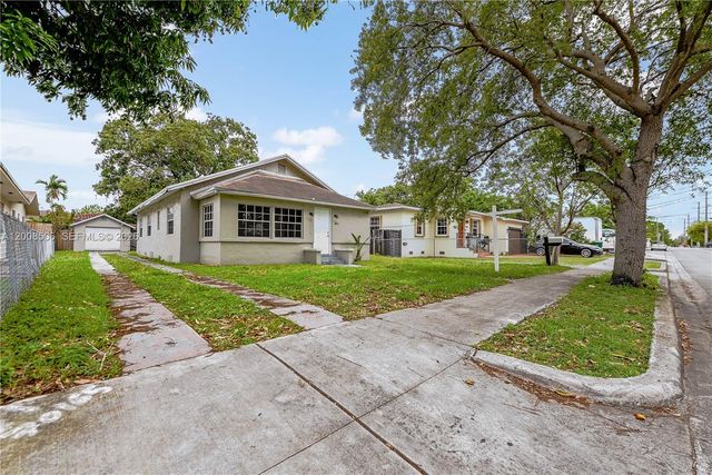 2800 SW 16th Ter, Miami, FL 33145