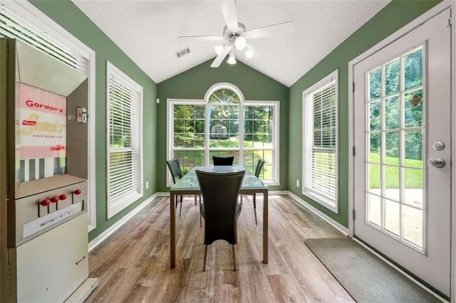 5 Queens Court, Sharpsburg, GA 30277