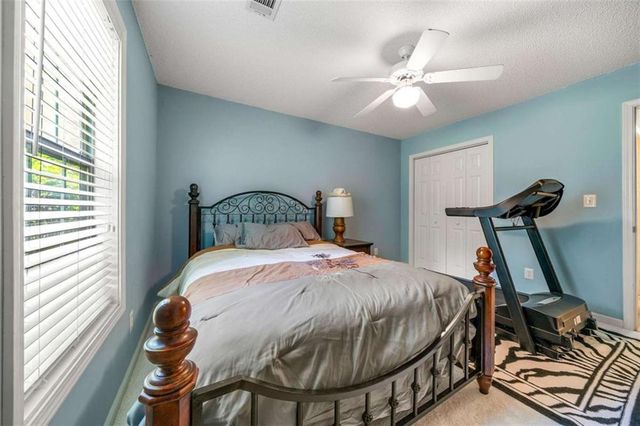 5 Queens Court, Sharpsburg, GA 30277