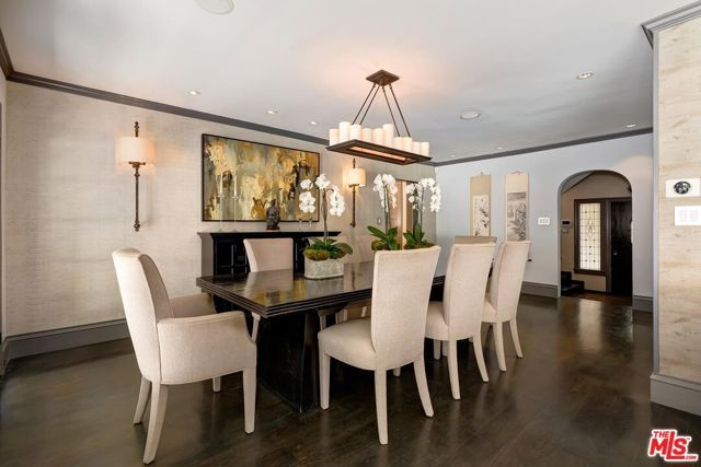 3300 N Knoll Drive, Los Angeles, CA 90068