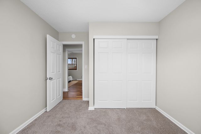 4723 Western Avenue, Davenport, IA 52806