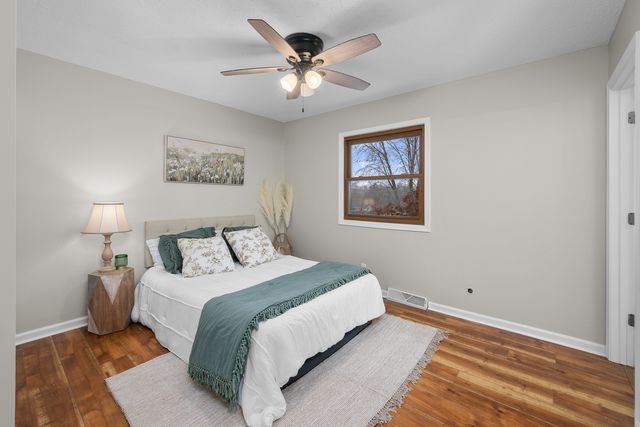 4723 Western Avenue, Davenport, IA 52806