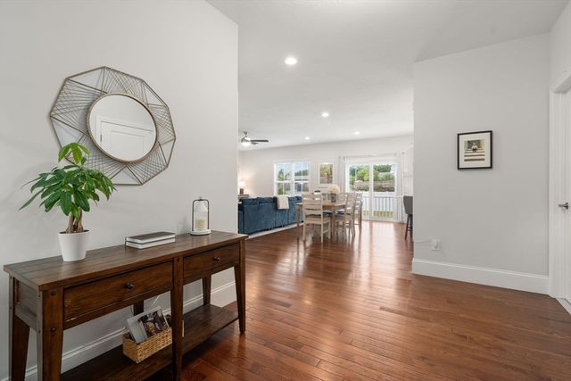 1 Sumner Street, Norfolk, MA 02056