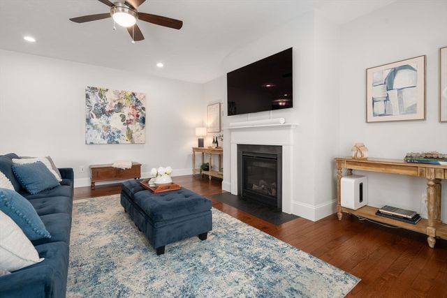 1 Sumner Street, Norfolk, MA 02056