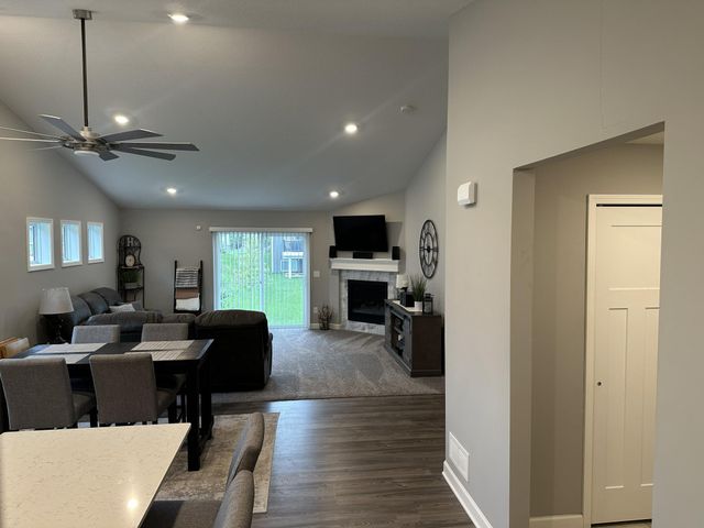 6597 91st Alcove S, Cottage Grove, MN 55016