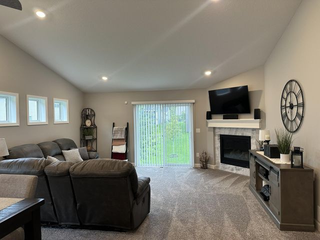 6597 91st Alcove S, Cottage Grove, MN 55016
