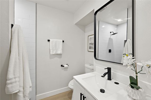 108 Danbury, Costa Mesa, CA 92626