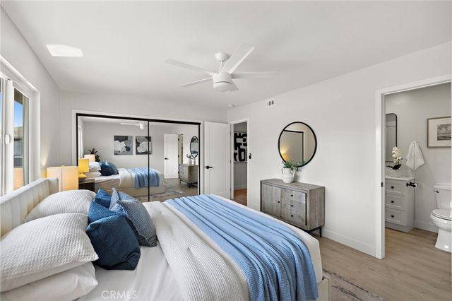 108 Danbury, Costa Mesa, CA 92626