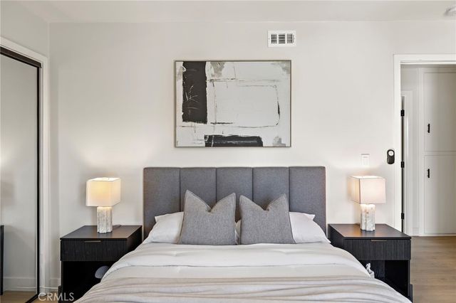 108 Danbury, Costa Mesa, CA 92626