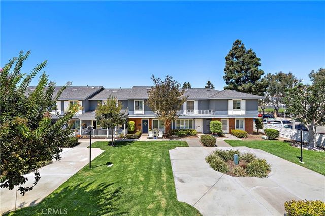 108 Danbury, Costa Mesa, CA 92626