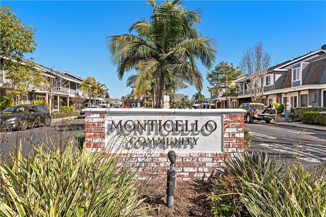108 Danbury, Costa Mesa, CA 92626
