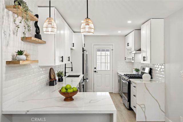 108 Danbury, Costa Mesa, CA 92626