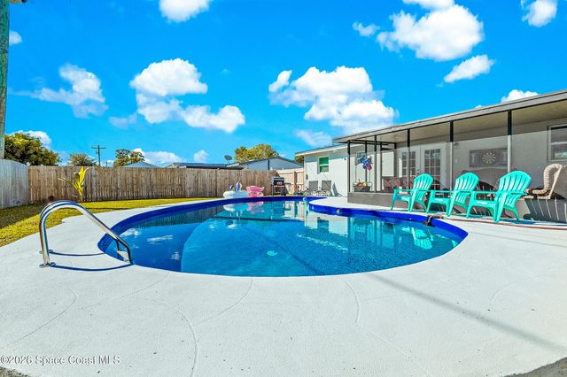 557 Ixora Drive, Melbourne, FL 32935