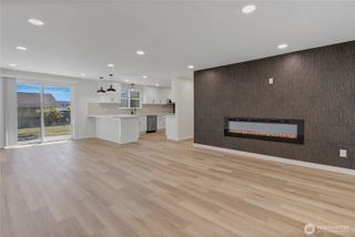 1425 N Woodlawn, Tacoma, WA 98406