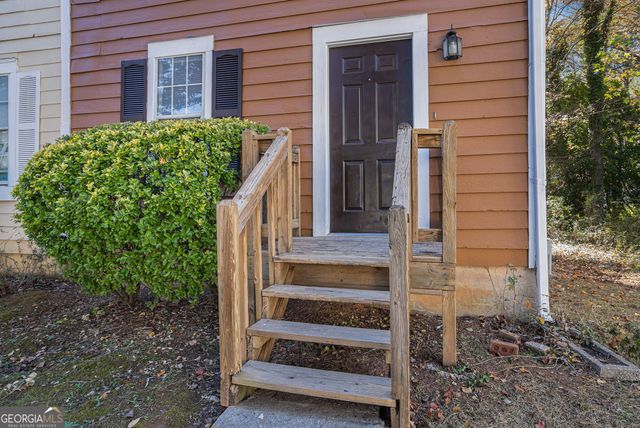 6854 Panda Court A, Austell, GA 30168