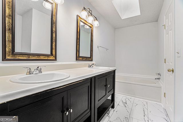 6854 Panda Court A, Austell, GA 30168