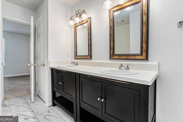 6854 Panda Court A, Austell, GA 30168