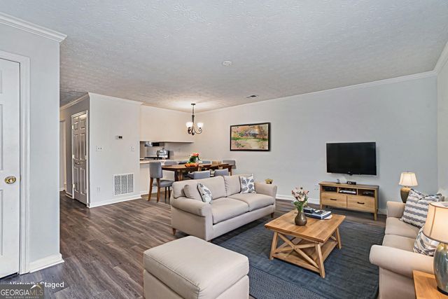 6854 Panda Court A, Austell, GA 30168