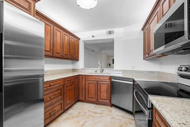 9260 SW 14th Street 2507, Boca Raton, FL 33428