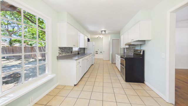 4405 47th Street, Lubbock, TX 79414