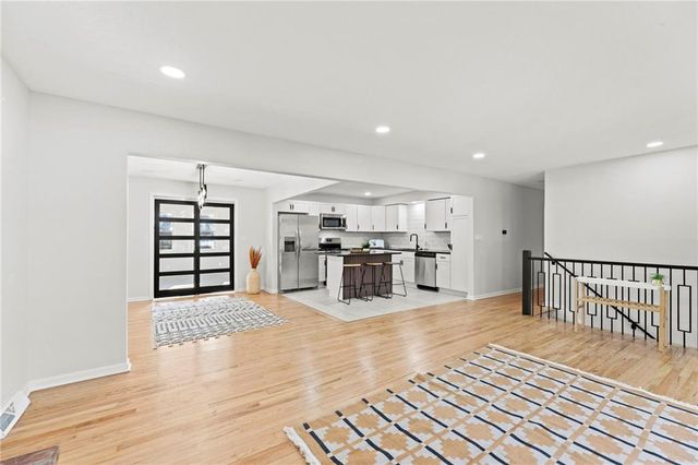 7325 Hardy Avenue, Raytown, MO 64133