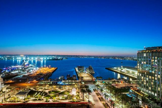 888 W E Street 1801, San Diego, CA 92101