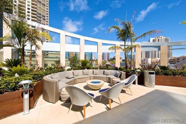 888 W E Street 1801, San Diego, CA 92101