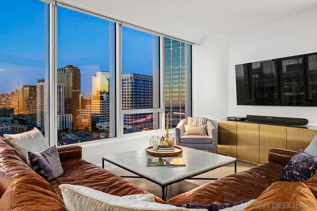 888 W E Street 1801, San Diego, CA 92101