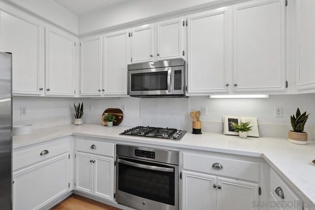 13285 Calle Del Campo 5, San Diego, CA 92129