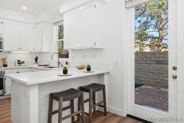 13285 Calle Del Campo 5, San Diego, CA 92129