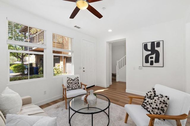 13285 Calle Del Campo 5, San Diego, CA 92129