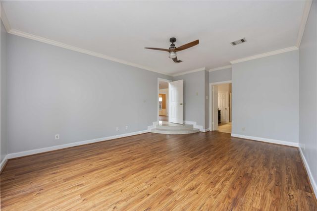 11930 Carriage Hill Drive, Houston, TX 77077