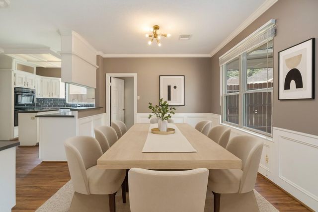 11930 Carriage Hill Drive, Houston, TX 77077