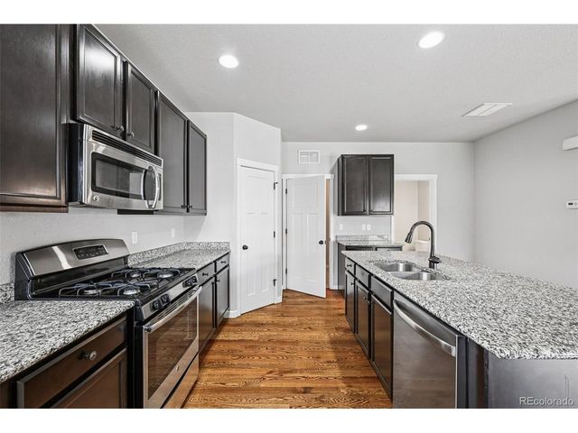 7504 Bonterra Ln, Colorado Springs, CO 80925