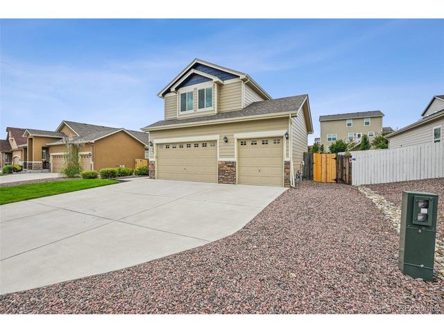 7504 Bonterra Ln, Colorado Springs, CO 80925