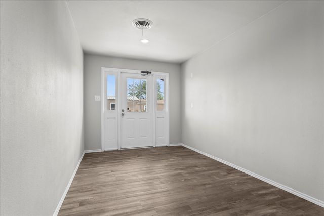 327 Hiracheta Drive, New Home, TX 79381