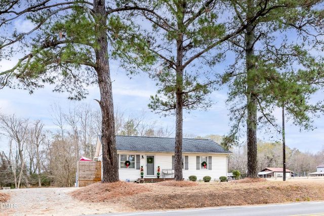 1854 Pope Road, Dunn, NC 28334