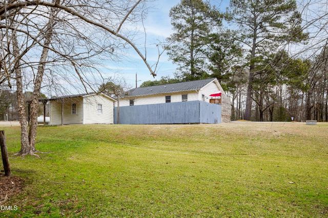 1854 Pope Road, Dunn, NC 28334