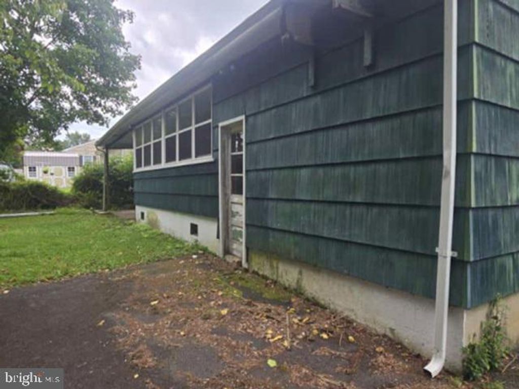 430 EWINGVILLE RD, EWING, NJ 08638 — photo 2