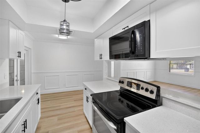 7407 S 33RD AVENUE S, Tampa, FL 33619