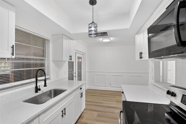 7407 S 33RD AVENUE S, Tampa, FL 33619