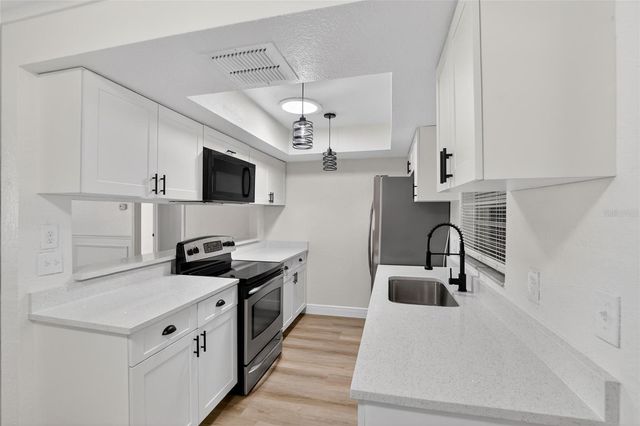 7407 S 33RD AVENUE S, Tampa, FL 33619