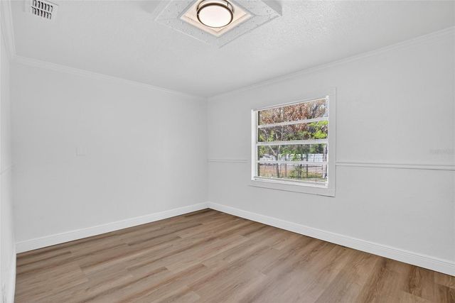 7407 S 33RD AVENUE S, Tampa, FL 33619