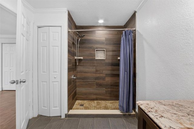 7407 S 33RD AVENUE S, Tampa, FL 33619