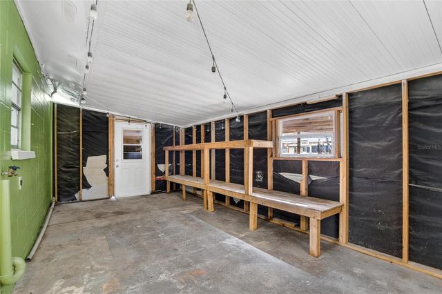 7407 S 33RD AVENUE S, Tampa, FL 33619