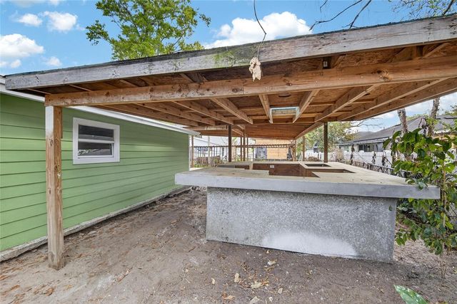 7407 S 33RD AVENUE S, Tampa, FL 33619