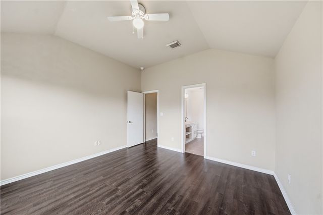 3825 Los Arroyos Dr, Corpus Christi, TX 78414