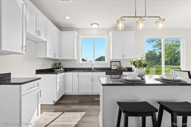 2406 Madison Street, Wixom, MI 48393