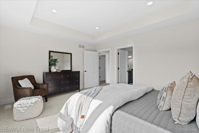 2406 Madison Street, Wixom, MI 48393