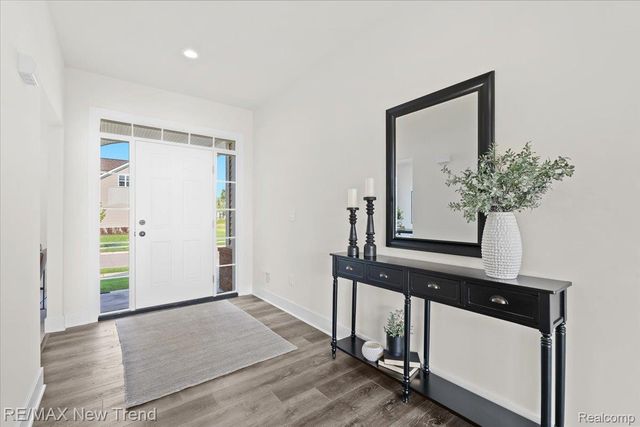 2406 Madison Street, Wixom, MI 48393